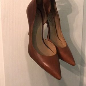 LEATHER Jessica Simpson Pumps